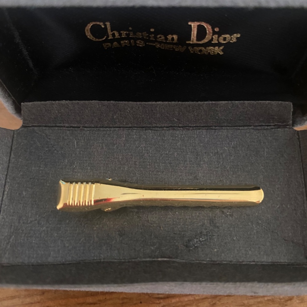 Christian Dior intake Tie Clip - Picture 3 of 5